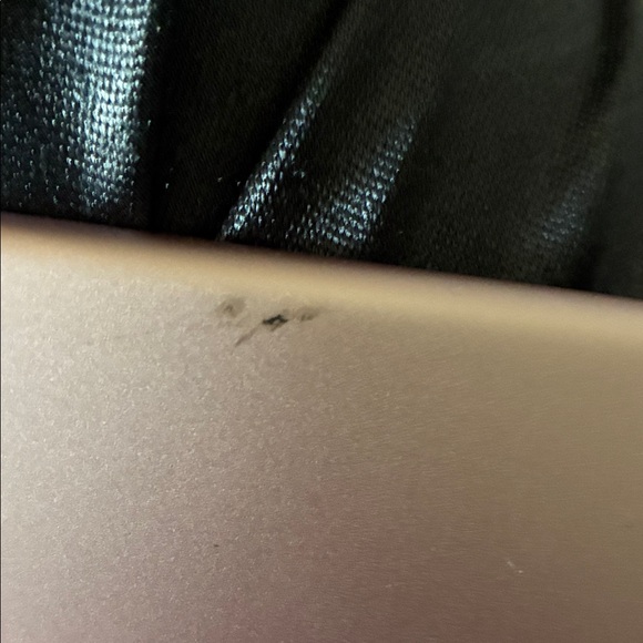 Apple Tablet - Picture 3 of 3